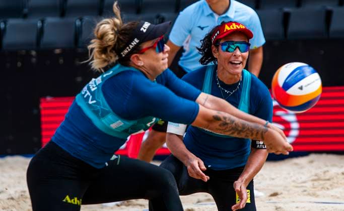 Sport Bilder des Tages July 7, 2024, Gstaad, Bern, Switzerland: Gstaad Switzerland, 07 07 2024: AGATHA BEDNARCZUKÂ of Brazil during Swatch Beach Pro Gstaad 2024, Swatch Beach Pro Gstaad 2024 took place in the famous ski resort and which organizes events like the EFG Swiss Open Gstaad ATP, Tennis Herren 250 and the Polo Gold Club Gstaad 2024 and took place at Roy Emerson Arena in Gstaad; which also counts for the Volleyball World Beach Pro Tour championship and which serves as a warm-up for the stars of the future Paris Olympic Games, Olympische Spiele, Olympia, OS Gstaad Switzerland - ZUMAd206 20240707_zip_d206_014 Copyright: xEricxDubostx