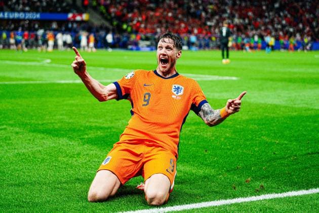 Wout Weghorst (Niederlande, 09) jubelt Jubel nach Sieg Spielende GER, Niederlande vs. Tuerkei, Fussball Europameisterschaft, UEFA EURO, EM, Europameisterschaft,Fussball 2024, Viertelfinale, 06.07.2024 GER, Niederlande vs. Tuerkei, Fussball Europameisterschaft, UEFA Euro 2024, Viertelfinale, 06.07.2024 Berlin Copyright: xEibner-Pressefoto MarcelxvonxFehrnx EP_MFN