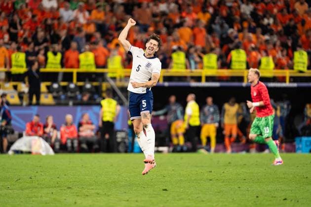 GER, Euro 2024, Halbfinale Semifinal, Niederlande (NLD) England (ENG) 10.07.2024, Signal Iduna Park, Dortmund, GER, Euro 2024, Halbfinale Semifinal, Niederlande (NLD) England (ENG) Im Bild: John Stones (England GBR, 5) Gestik, Mimik, Emotionen. Glücklich, jubelt, feiert den Sieg,