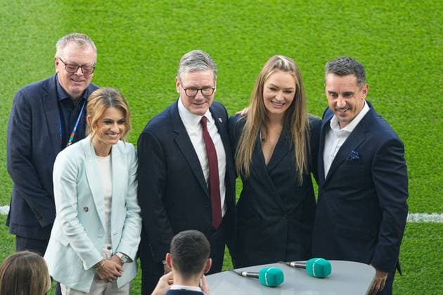 Karen Carney (L), Sir Keir Starmer, Prime Minister of the United Kingdom, Laura Woods and Gary Neville (R) on ITV Spain v England, UEFA European Championship, EM, Europameisterschaft 2024, Final, Football, Olympiastadion, Berlin, Germany, 14 Jul 2024 EDITORIAL USE ONLY No use with unauthorised audio, video, data, fixture lists, club league logos or live services. Online in-match use limited to 120 images, no video emulation. No use in betting, games or single club league player publications. Copyright: xDavexShopland Shutterstockx 14583342u