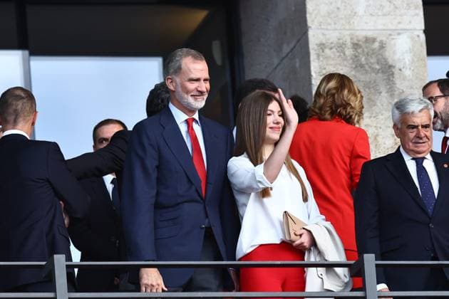 King Felipe VI of Spain with Her Royal Highness the Infanta Sofia Spain v England, UEFA European Championship, EM, Europameisterschaft 2024, Final, Football, Olympiastadion, Berlin, Germany, 14 Jul 2024 EDITORIAL USE ONLY No use with unauthorised audio, video, data, fixture lists, club league logos or live services. Online in-match use limited to 120 images, no video emulation. No use in betting, games or single club league player publications. Copyright: xMichaelxZemanek Shutterstockx 14583343ax