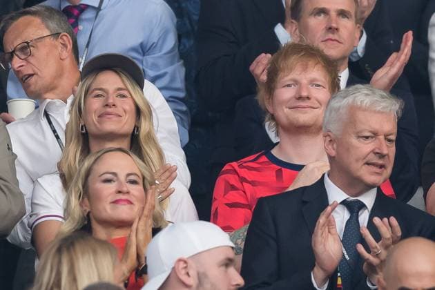 Fussball, Herren, Saison 2023 24, UEFA EURO, EM, Europameisterschaft,Fussball EM 2024, Finale in Berlin, Spanien - England, Sänger Ed Sheeran , 14.07. 2024, Copyright: xSebastianxRäppold MatthiasxKochx