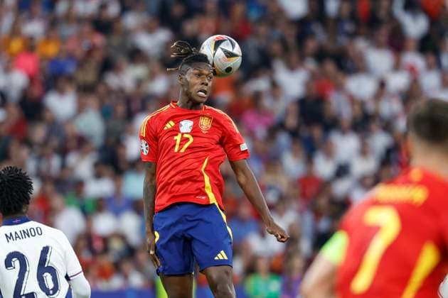 GER, Berlin, Fussball, Spanien vs England, Finale, Olympiastadion Berlin, UEFA EURO, EM, Europameisterschaft,Fussball 2024, Nico Williams (Spanien), Kopfball, Aktion, 14.07.2024, Copyright: HMBxMedia HeikoxBecker