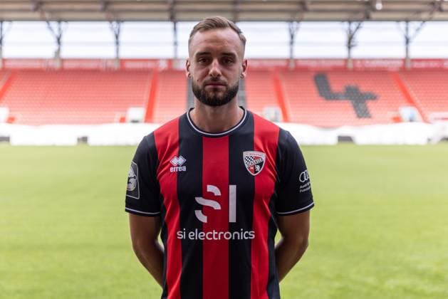 David Kopacz (29, FCI); FC Ingolstadt 04; 3.Liga, Porträttermin 2024 2025, ; FC Ingolstadt 04 Saison 2024 2025 photoshoot, Headshot, Porträt, Vorstellung, Präsentation, Pressetermin, Fußball, GER