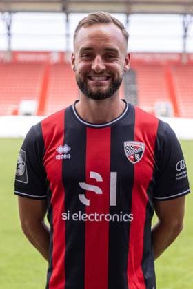 David Kopacz (29, FCI); FC Ingolstadt 04; 3.Liga, Porträttermin 2024 2025, ; FC Ingolstadt 04 Saison 2024 2025 photoshoot, Headshot, Porträt, Vorstellung, Präsentation, Pressetermin, Fußball, GER