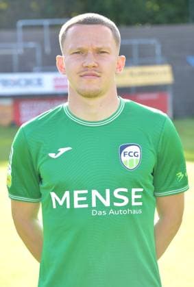 27.07.2024, GER, Fussball, Regionalliga West, Saison 2024 2025, Ohlendorfstadion im Heidewald, Gütersloh FC Gütersloh Fototermin 2024 2025 Phil Beckhoff (FC Gütersloh), Aktion, Einzelbild, Hoch, Portrait