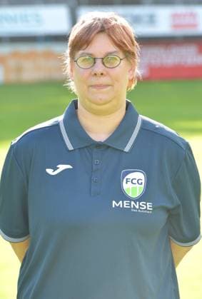 27.07.2024, GER, Fussball, Regionalliga West, Saison 2024 2025, Ohlendorfstadion im Heidewald, Gütersloh FC Gütersloh Fototermin 2024 2025 Annika Krause (Zeugwartin FC Gütersloh), Aktion, Einzelbild, Hoch, Portrait