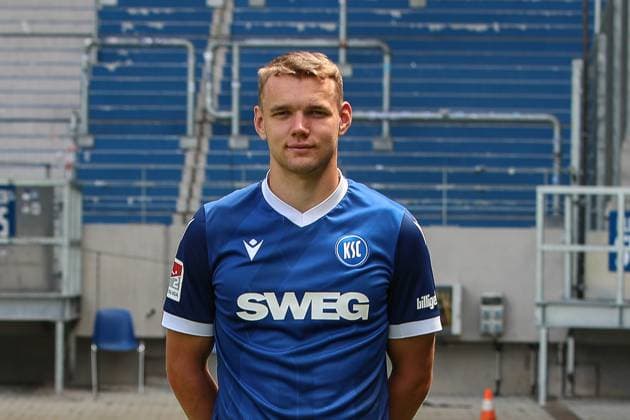 Lasse Guenther; Karlsruher SC 29 GER, Karlsruher SC, Fussball, 2. Bundesliga, Portraetermin 2024 2025, 18.07.2024 GER, Karlsruher SC, Fussball, 2. Bundesliga, Portraetermin 2024 2025, 18.07.2024 Karlsruhe Copyright: xEibner-Pressefoto JanxPrihodax EP_JPA