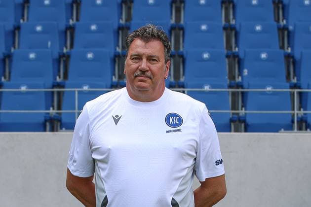 Torsten Merkel; Karlsruher SC Zeugwart GER, Karlsruher SC, Fussball, 2. Bundesliga, Portraetermin 2024 2025, 18.07.2024 GER, Karlsruher SC, Fussball, 2. Bundesliga, Portraetermin 2024 2025, 18.07.2024 Karlsruhe Copyright: xEibner-Pressefoto JanxPrihodax EP_JPA