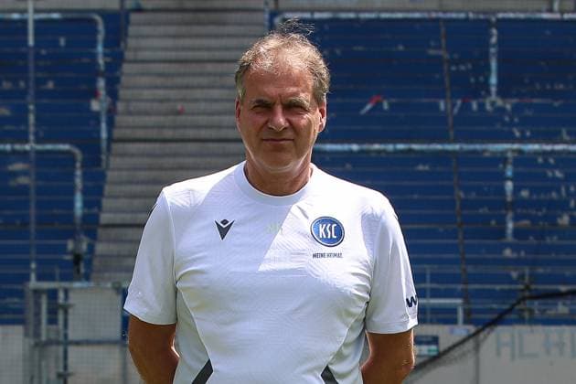 Dr. Marcus Schweizer; Karlsruher SC Vereinsarzt GER, Karlsruher SC, Fussball, 2. Bundesliga, Portraetermin 2024 2025, 18.07.2024 GER, Karlsruher SC, Fussball, 2. Bundesliga, Portraetermin 2024 2025, 18.07.2024 Karlsruhe Copyright: xEibner-Pressefoto JanxPrihodax EP_JPA