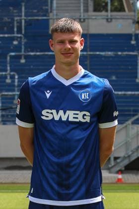 Andrin Hunziker; Karlsruher SC 09 GER, Karlsruher SC, Fussball, 2. Bundesliga, Portraetermin 2024 2025, 18.07.2024 GER, Karlsruher SC, Fussball, 2. Bundesliga, Portraetermin 2024 2025, 18.07.2024 Karlsruhe Copyright: xEibner-Pressefoto JanxPrihodax EP_JPA