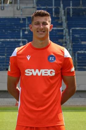 Max Weiss; Karlsruher SC 01 GER, Karlsruher SC, Fussball, 2. Bundesliga, Portraetermin 2024 2025, 18.07.2024 GER, Karlsruher SC, Fussball, 2. Bundesliga, Portraetermin 2024 2025, 18.07.2024 Karlsruhe Copyright: xEibner-Pressefoto JanxPrihodax EP_JPA
