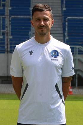 Sirus Motekallemi; Karlsruher SC Co-Trainer GER, Karlsruher SC, Fussball, 2. Bundesliga, Portraetermin 2024 2025, 18.07.2024 GER, Karlsruher SC, Fussball, 2. Bundesliga, Portraetermin 2024 2025, 18.07.2024 Karlsruhe Copyright: xEibner-Pressefoto JanxPrihodax EP_JPA