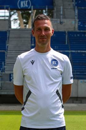 Christian Eichner; Karlsruher SC Trainer GER, Karlsruher SC, Fussball, 2. Bundesliga, Portraetermin 2024 2025, 18.07.2024 GER, Karlsruher SC, Fussball, 2. Bundesliga, Portraetermin 2024 2025, 18.07.2024 Karlsruhe Copyright: xEibner-Pressefoto JanxPrihodax EP_JPA