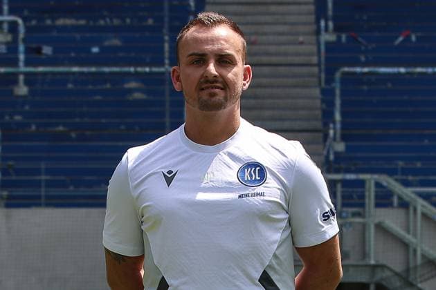 Matteo Poppert; Karlsruher SC GER, Karlsruher SC, Fussball, 2. Bundesliga, Portraetermin 2024 2025, 18.07.2024 GER, Karlsruher SC, Fussball, 2. Bundesliga, Portraetermin 2024 2025, 18.07.2024 Karlsruhe Copyright: xEibner-Pressefoto JanxPrihodax EP_JPA