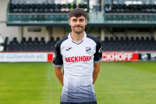 Tom Baack; SC Verl; 3.Liga, Porträttermin 2024 2025 GER, Portraettermin SC Verl, Fussball, 3. Liga, Spielzeit 2024 2025, 21.07.2024 DFL Regulations prohibit any use of photographers as image sequences and or quasi-video. GER, Portraettermin SC Verl, Fussball, 3. Liga, Spielzeit 2024 2025, 21.07.2024 Verl Copyright: xJanxStrohdiekx JSK