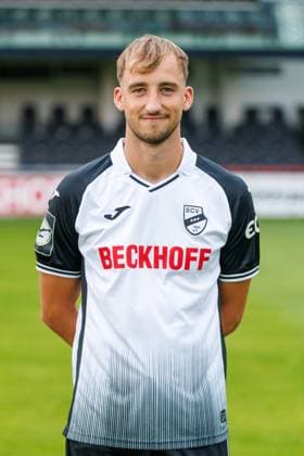 Michel Julius Stoecker; SC Verl; 3.Liga, Porträttermin 2024 2025 GER, Portraettermin SC Verl, Fussball, 3. Liga, Spielzeit 2024 2025, 21.07.2024 DFL Regulations prohibit any use of photographers as image sequences and or quasi-video. GER, Portraettermin SC Verl, Fussball, 3. Liga, Spielzeit 2024 2025, 21.07.2024 Verl Copyright: xJanxStrohdiekx JSK