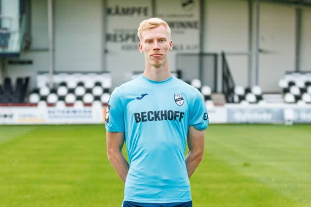 Fabian Pekruhl; SC Verl; 3.Liga, Porträttermin 2024 2025 GER, Portraettermin SC Verl, Fussball, 3. Liga, Spielzeit 2024 2025, 21.07.2024 DFL Regulations prohibit any use of photographers as image sequences and or quasi-video. GER, Portraettermin SC Verl, Fussball, 3. Liga, Spielzeit 2024 2025, 21.07.2024 Verl Copyright: xJanxStrohdiekx JSK