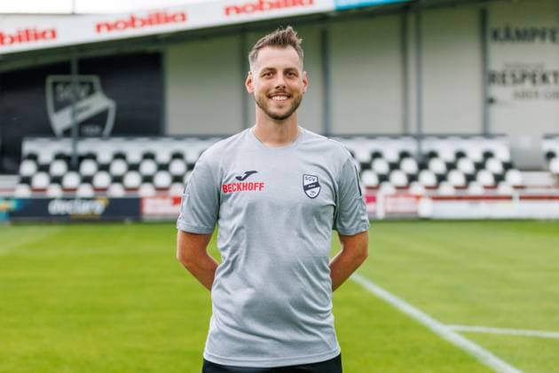 Physiotherapeut Sascha Naerger; SC Verl; 3.Liga, Porträttermin 2024 2025 GER, Portraettermin SC Verl, Fussball, 3. Liga, Spielzeit 2024 2025, 21.07.2024 DFL Regulations prohibit any use of photographers as image sequences and or quasi-video. GER, Portraettermin SC Verl, Fussball, 3. Liga, Spielzeit 2024 2025, 21.07.2024 Verl Copyright: xJanxStrohdiekx JSK