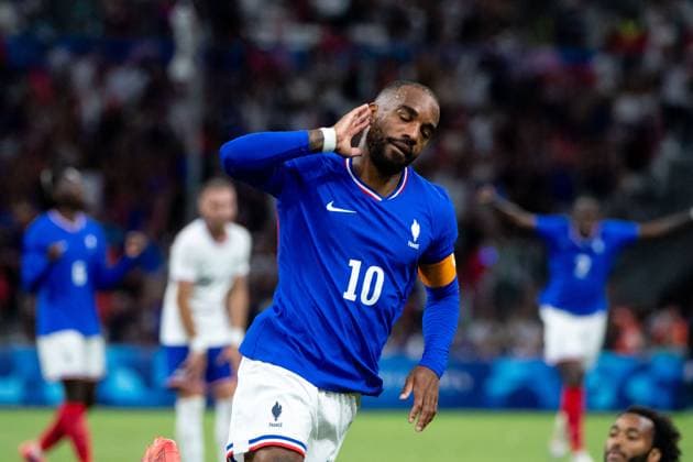 Alexandre Lacazette (Frankreich, 10) jubelt ueber das Tor zum 1:0, FRA, Olympische Spiele Paris 2024, Fussball Herren, Frankreich (FRA) vs Vereinigte Staaten von Amerika (USA), 1. Spieltag, Gruppe A, 24.07.2024 FRA, Olympische Spiele Paris 2024, Fussball Herren, Frankreich (FRA) vs Vereinigte Staaten von Amerika (USA), 1. Spieltag, Gruppe A, 24.07.2024 Marseille Copyright: xEibner-Pressefoto Memmlerx EP_MMR