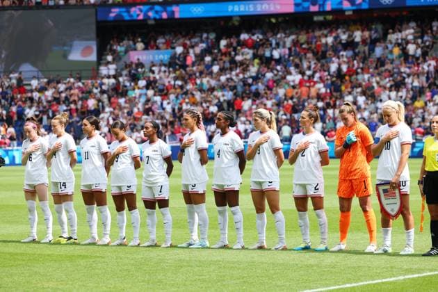 United States of America team group, Mannschaftsbild, Totale (USA), AUGUST 3, 2024 - Football Soccer : Women s Quarter-Final match between United States of America 1-0 Japan during the Paris 2024 Olympic Games, Olympische Spiele, Olympia, OS at Parc des Princes in Paris, France. Noxthirdxpartyxsales (262279010)