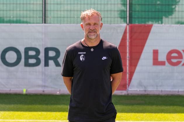 Lars Vossler ;SC Freiburg, Co-Trainer; GER, SC Freiburg, 1.BL, Portraettermin 2024 2025, 08.08.2024, GER, SC Freiburg, 1.BL, Portraettermin 2024 2025, 08.08.2024 Freiburg Copyright: xEibner-Pressefoto WolfgangxFrankx EP_WFK
