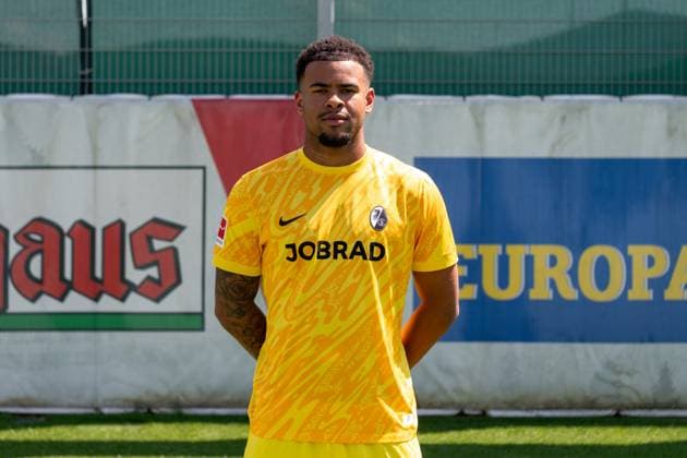 Noah Atubolu; SC Freiburg, 01; GER, SC Freiburg, 1.BL, Portraettermin 2024 2025, 08.08.2024, GER, SC Freiburg, 1.BL, Portraettermin 2024 2025, 08.08.2024 Freiburg Copyright: xEibner-Pressefoto WolfgangxFrankx EP_WFK