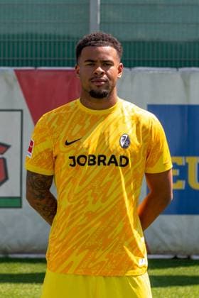 Noah Atubolu; SC Freiburg, 01; GER, SC Freiburg, 1.BL, Portraettermin 2024 2025, 08.08.2024, GER, SC Freiburg, 1.BL, Portraettermin 2024 2025, 08.08.2024 Freiburg Copyright: xEibner-Pressefoto WolfgangxFrankx EP_WFK