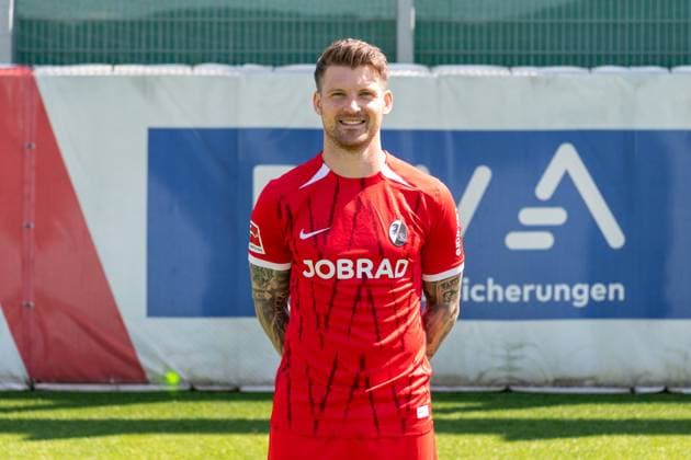 Lukas Kuebler; SC Freiburg, 17; GER, SC Freiburg, 1.BL, Portraettermin 2024 2025, 08.08.2024, GER, SC Freiburg, 1.BL, Portraettermin 2024 2025, 08.08.2024 Freiburg Copyright: xEibner-Pressefoto WolfgangxFrankx EP_WFK