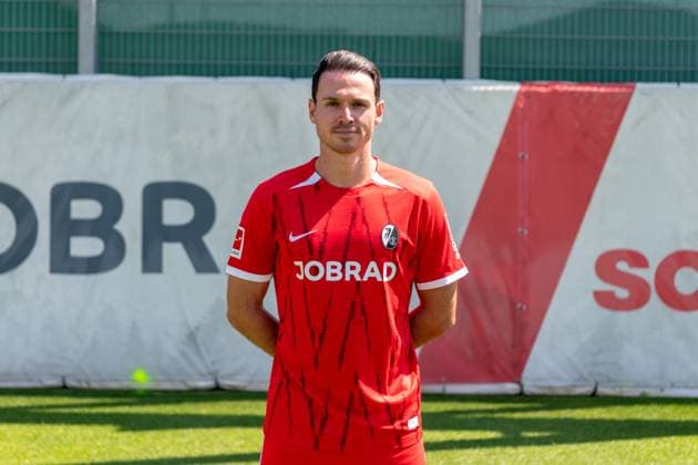 Nicolas Hoefler; SC Freiburg, 27; GER, SC Freiburg, 1.BL, Portraettermin 2024 2025, 08.08.2024, GER, SC Freiburg, 1.BL, Portraettermin 2024 2025, 08.08.2024 Freiburg Copyright: xEibner-Pressefoto WolfgangxFrankx EP_WFK