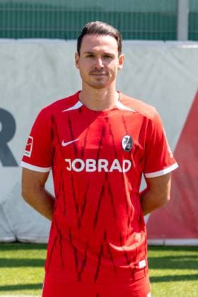 Nicolas Hoefler; SC Freiburg, 27; GER, SC Freiburg, 1.BL, Portraettermin 2024 2025, 08.08.2024, GER, SC Freiburg, 1.BL, Portraettermin 2024 2025, 08.08.2024 Freiburg Copyright: xEibner-Pressefoto WolfgangxFrankx EP_WFK