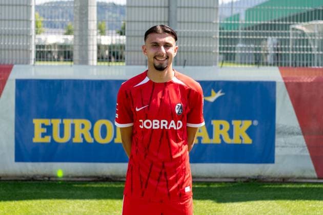 Berkay Yilmaz; SC Freiburg, 39; GER, SC Freiburg, 1.BL, Portraettermin 2024 2025, 08.08.2024, GER, SC Freiburg, 1.BL, Portraettermin 2024 2025, 08.08.2024 Freiburg Copyright: xEibner-Pressefoto WolfgangxFrankx EP_WFK