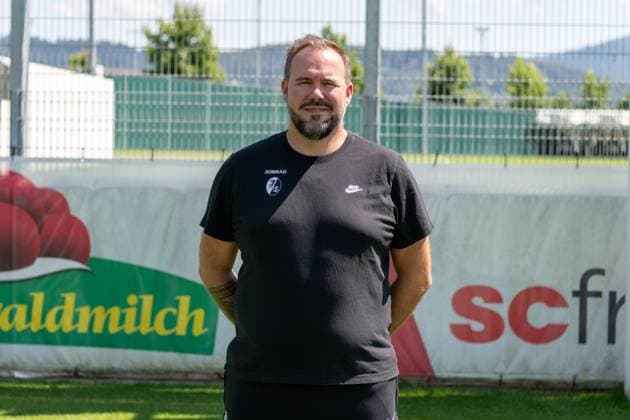 Florian Mack; SC Freiburg, Physiotherapeut, Sprotphysiotherapeut; GER, SC Freiburg, 1.BL, Portraettermin 2024 2025, 08.08.2024, GER, SC Freiburg, 1.BL, Portraettermin 2024 2025, 08.08.2024 Freiburg Copyright: xEibner-Pressefoto WolfgangxFrankx EP_WFK