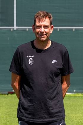 Markus Behrens; SC Freiburg, Physiotherapeut; GER, SC Freiburg, 1.BL, Portraettermin 2024 2025, 08.08.2024, GER, SC Freiburg, 1.BL, Portraettermin 2024 2025, 08.08.2024 Freiburg Copyright: xEibner-Pressefoto WolfgangxFrankx EP_WFK