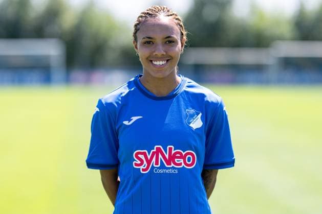 Gia Corley (TSG, 10), Einzelbild, Einzelfoto, Aktion, Action, Porträt, Portrait, 29.07.2024, St.Leon-Rot (Deutschland), Fussball, Frauen, TSG 1899 Hoffenheim Porträttermin 2024 25