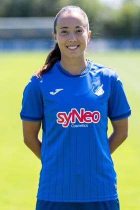 Marta Cazalla Garcia (TSG, 15), Einzelbild, Einzelfoto, Aktion, Action, Porträt, Portrait, 29.07.2024, St.Leon-Rot (Deutschland), Fussball, Frauen, TSG 1899 Hoffenheim Porträttermin 2024 25