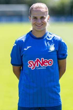 Dominika Ewa Grabowska (TSG, 16), Einzelbild, Einzelfoto, Aktion, Action, Porträt, Portrait, 29.07.2024, St.Leon-Rot (Deutschland), Fussball, Frauen, TSG 1899 Hoffenheim Porträttermin 2024 25