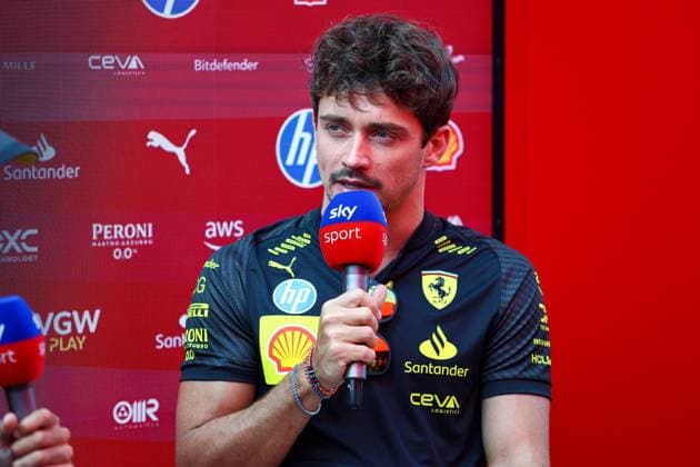 Charles Leclerc of Monaco and Ferrari gestikuliert, Gestik, Previews, F1 Grand Prix of Italy, Autodromo Nazionale Monza am 29. August 2024 in Monza, Italy. (Foto von Diogo Cardoso DeFodi Images) Charles Leclerc of Monaco and Ferrari talks to the media, Previews, F1 Grand Prix of Italy, Autodromo Nazionale Monza on August 29, 2024 in Monza, Italy. (Photo by Diogo Cardoso DeFodi Images) Defodi-645_f1ita20240829_0619
