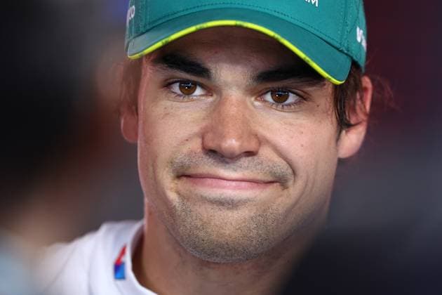 Lance Stroll of Canada and Aston Martin F1 gestikuliert, Gestik, Practice, F1 Grand Prix of Italy, Autodromo Nazionale Monza am 30. August 2024 in Monza, Italy. (Foto von Diogo Cardoso DeFodi Images) Lance Stroll of Canada and Aston Martin F1 gestures in the media pen, Practice, F1 Grand Prix of Italy, Autodromo Nazionale Monza on August 30, 2024 in Monza, Italy. (Photo by Diogo Cardoso DeFodi Images) Defodi-645_f1ita20240830_4071