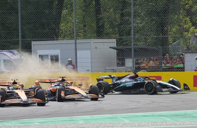FORMULA 1 PIRELLI GRAN PREMIO D ITALIA 2024 01.09.2024, Autodromo Nazionale di Monza, Monza, FORMULA 1 PIRELLI GRAN PREMIO D ITALIA 2024 ,im Bild Rennstart:, Oscar Piastri (AUS), McLaren F1 Team, Charles Leclerc (MCO), Scuderia Ferrari HP, Lando Norris (GBR), George Russell (GBR), Mercedes-AMG Petronas Formula One Team, Fernando Alonso (ESP), Aston Martin Aramco Cognizant Formula One Team, Lewis Hamilton (GBR), Max Verstappen (NLD), Oracle Red Bull Racing, Sergio Perez (MEX)