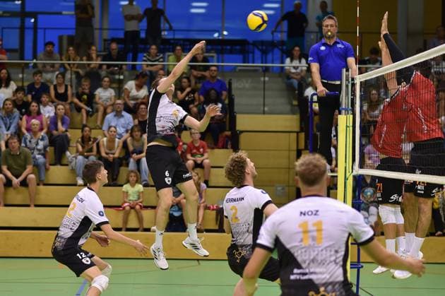 Angriff, Ben-Simon Bonin (Barock Volleys MTV Ludwigsburg, 06), TV Rottenburg - Barock Volleys MTV Ludwigsburg, Volleyball, Testspiel, 03.09.2024, TV Rottenburg - Barock Volleys MTV Ludwigsburg, Volleyball, Testspiel, 03.09.2024 Rottenburg Copyright: xEibner-Pressefoto RalphxKunzex EP_RKE