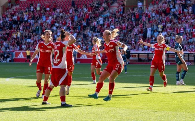 Fußball, Frauen, Saison 2024 2025, DFB-Pokal (2. Runde), 1. FC Union Berlin - RB Leipzig, v. l. Marie Becker (1. Frauen 1. FC Union), Eleni Markou (1. Frauen 1. FC Union), Dina Orschmann (1. Frauen 1. FC Union), Lisa Heiseler (1. Frauen 1. FC Union), Jubel nach Tor zum 1:0, 08.09. 2024, Copyright: xMatthiasxKochx
