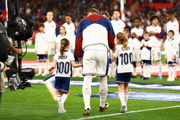 Harry Kane of England walks out with their children ahead of their 100th cap for the England men s national team, Nationalteam England v Finland, UEFA Nations League, League B, Group 2, Football, Wembley Stadium, London, UK, 10 Sep 2024 EDITORIAL USE ONLY No use with unauthorised audio, video, data, fixture lists, club league logos or live services. Online in-match use limited to 120 images, no video emulation. No use in betting, games or single club league player publications. Copyright: xKieranxMcManus Shutterstockx 14706825ba