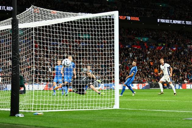 Harry Kane of England scores a goal for their side to make it 2-0 on their 100th cap for the England men s national team, Nationalteam England v Finland, UEFA Nations League, League B, Group 2, Football, Wembley Stadium, London, UK, 10 Sep 2024 EDITORIAL USE ONLY No use with unauthorised audio, video, data, fixture lists, club league logos or live services. Online in-match use limited to 120 images, no video emulation. No use in betting, games or single club league player publications. Copyright: xKieranxMcManus Shutterstockx 14706825do
