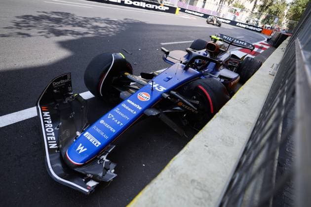 43 COLAPINTO Franco (arg), Williams Racing FW46, action, crash, accident, during the Formula 1 Azerbaijan Grand Prix 2024, 17th round of the 2024 Formula One World Championship, WM, Weltmeisterschaft from September 13 to 15, 2024 on the Baku City Circuit, in Baku, Azerbaijan - F1 - AZERBAIJAN GRAND PRIX 2024 DPPI Panoramic 240913_R17_AZERBAIJAN_DP_FG0O6004