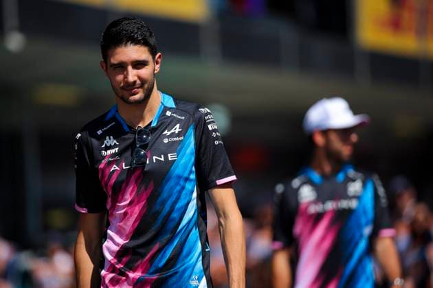OCON Esteban (fra), Alpine F1 Team A524, portrait and GASLY Pierre (fra), Alpine F1 Team A524, portrait during the Formula 1 Azerbaijan Grand Prix 2024, 17th round of the 2024 Formula One World Championship, WM, Weltmeisterschaft from September 13 to 15, 2024 on the Baku City Circuit, in Baku, Azerbaijan - F1 - AZERBAIJAN GRAND PRIX 2024 DPPI Panoramic 240915_R17_AZERBAIJAN_DP_EA027660
