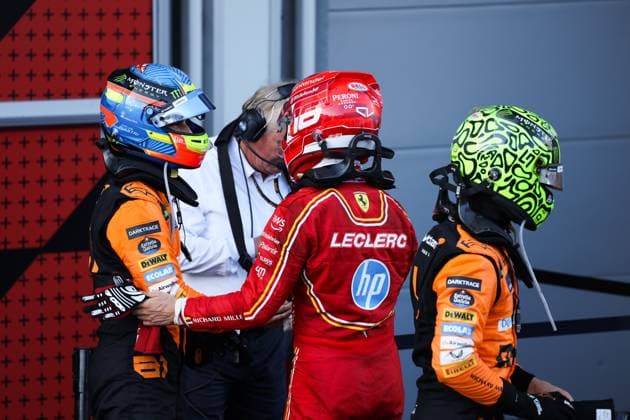 PIASTRI Oscar (aus), McLaren F1 Team MCL38, portrait, LECLERC Charles (mco), Scuderia Ferrari SF-24, portrait, NORRIS Lando (gbr), McLaren F1 Team MCL38, portrait during the Formula 1 Azerbaijan Grand Prix 2024, 17th round of the 2024 Formula One World Championship, WM, Weltmeisterschaft from September 13 to 15, 2024 on the Baku City Circuit, in Baku, Azerbaijan - F1 - AZERBAIJAN GRAND PRIX 2024 DPPI Panoramic 240915_R17_AZERBAIJAN_DP_0I7A0883