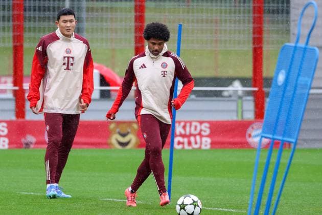 Serge Gnabry (FC Bayern Muenchen, 07) mit Ball beim Training im Regen, Abschlusstraining, FC Bayern Muenchen, Fussball, UEFA Champions League, 1. Spieltag, Saison 24 25, 16.09.2024, Abschlusstraining, FC Bayern Muenchen, Fussball, UEFA Champions League, 1. Spieltag, Saison 24 25, 16.09.2024 Muenchen Copyright: xEibner-Pressefoto JennixMaulx EP_JML