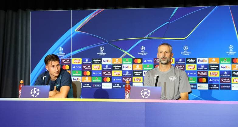 Atletico Madrid - RB Leipzig CL MD-1 Madrid, 18.09.2024, Estadio Wanda Metropolitano, Fussball , UEFA Champions League, 1. Spieltag, Atletico Madrid vs. RB Leipzig , Matchday-1, Pressekonferenz , Im Bild v.l.; Willi Orban (Player RB Leipzig) und Trainer Marco Rose (RB Leipzig) , Only editorial use! . , UEFA regulations prohibit any use of photographs as image sequences and or quasi-video ,