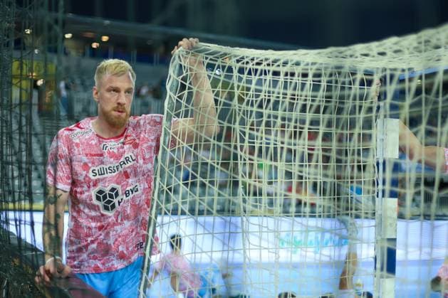 HC Zagreb v Aalborg Handbold - EHF Champions League ZAGREB, CROATIA - SEPTEMBER 18: Rene Antonsen of Aalborg Handbold warm up ahead EHF Champions League Group Phase match between HC Zagreb and Aalborg Handbold at Arena Zagreb on September 18, 2024 in Zagreb, Croatia. SanjinxStrukic PIXSELL